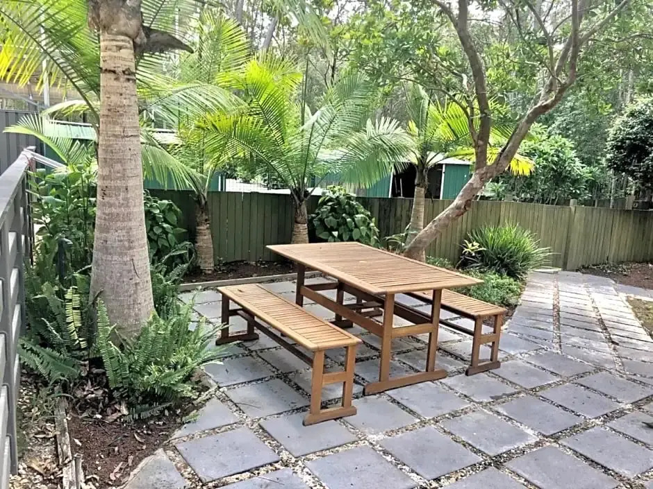 Woodford Gardens