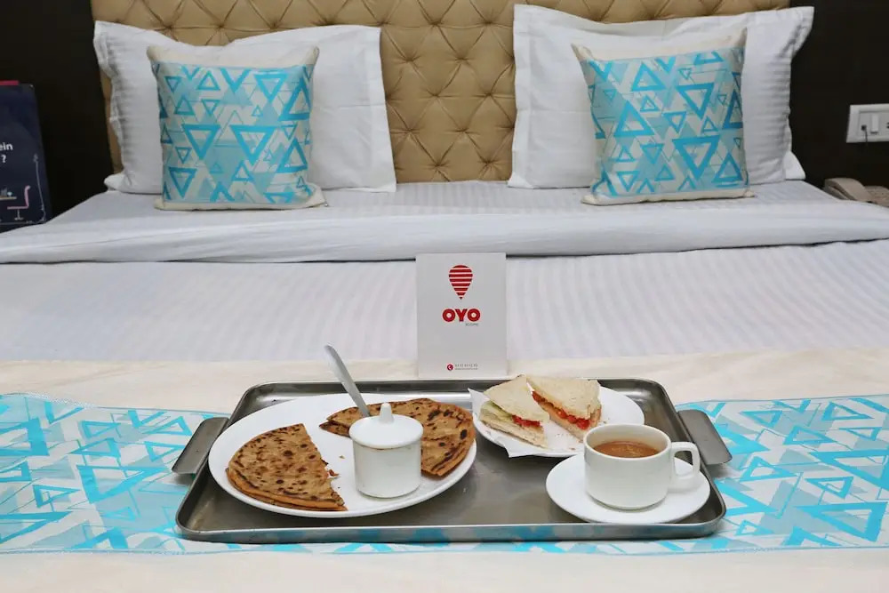 OYO 8909 Hotel Grand