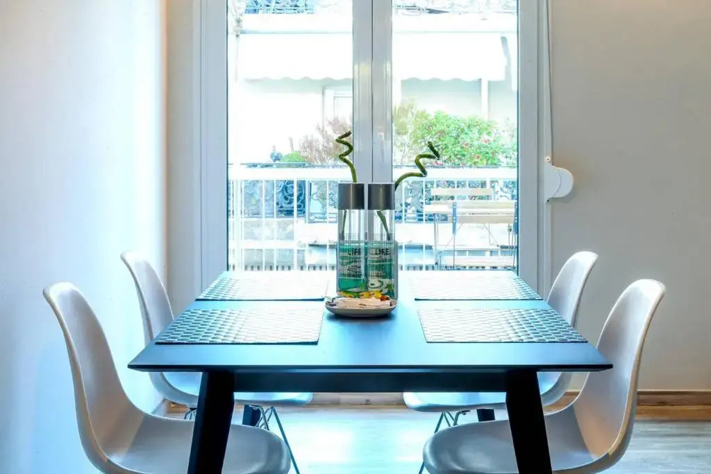 TONI'S 2BD Gem House near Plaka and Syntagma