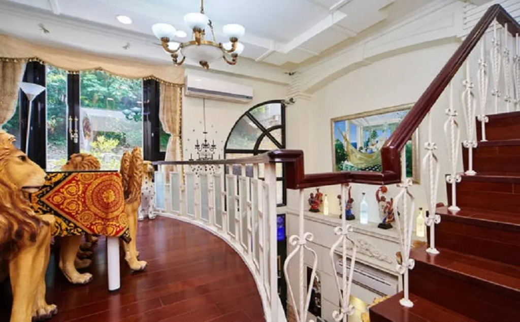 Peace Art Villa