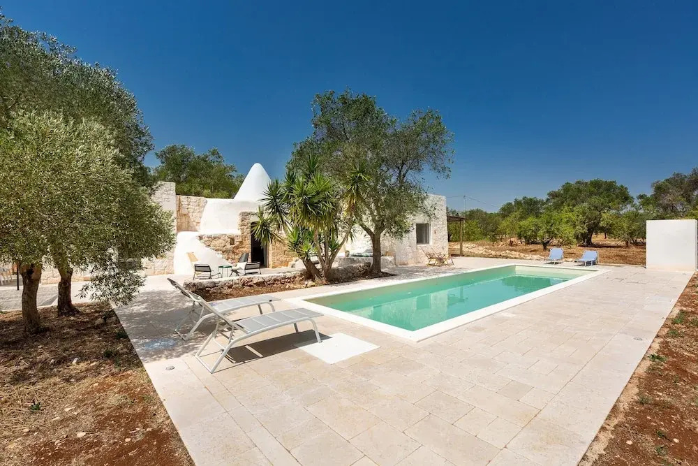 2499 Trulli La Meringa by Perle di Puglia