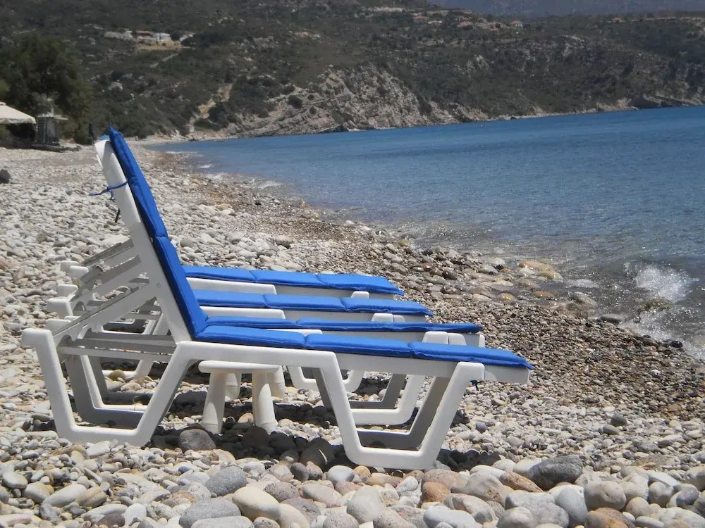 Beach House For Short And Long Term Holidays