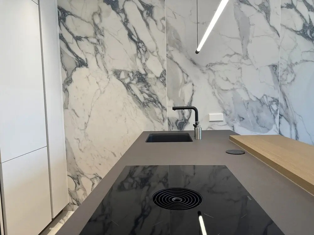 Caelum Black Gangnam Luxury Residence 카일룸블랙 강남 럭셔리 레지던스