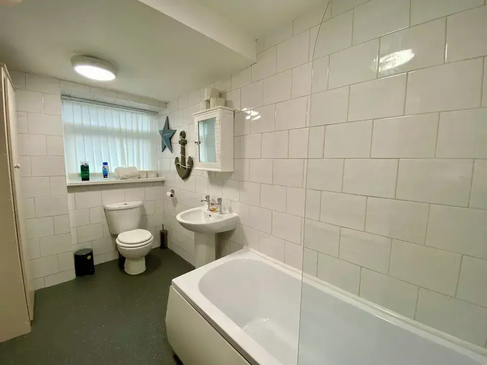 Simpson Beach View Apartments by Blackpool Service Apartments
