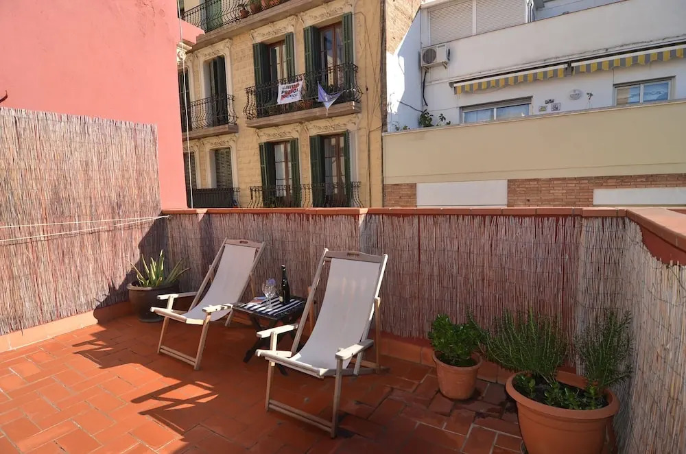 Rentbcn Gaudi Apartments