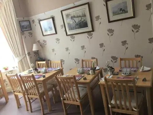 Warwick Court Hotel