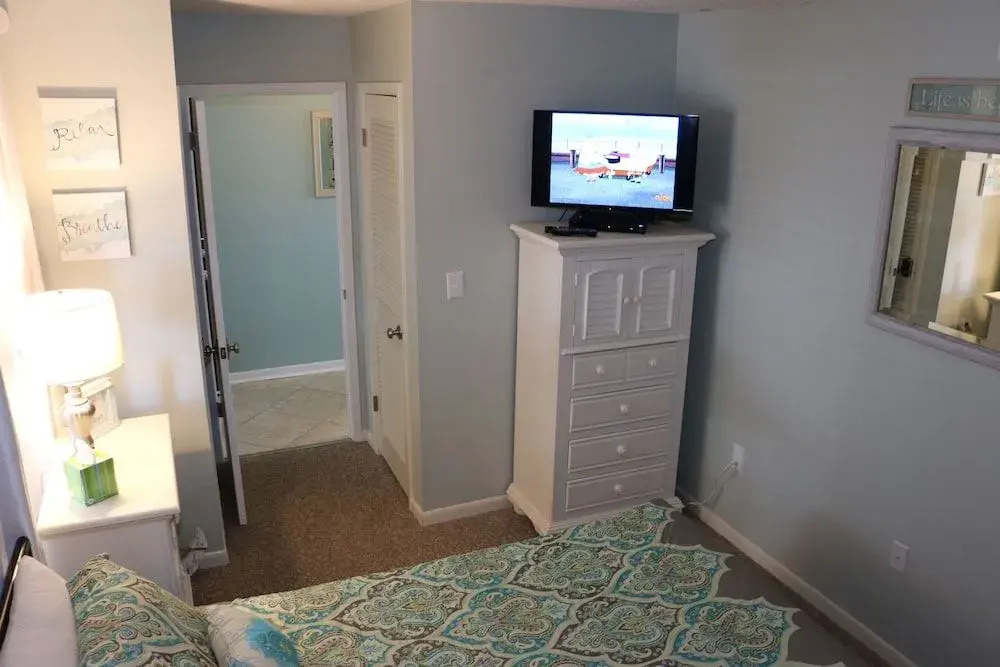 Island Sunrise 468 - 2 Br Condo