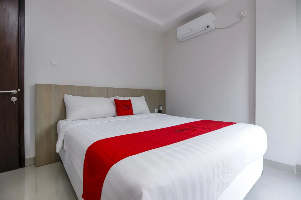 Sans Vibes Jasmine Suite TB Simatupang
