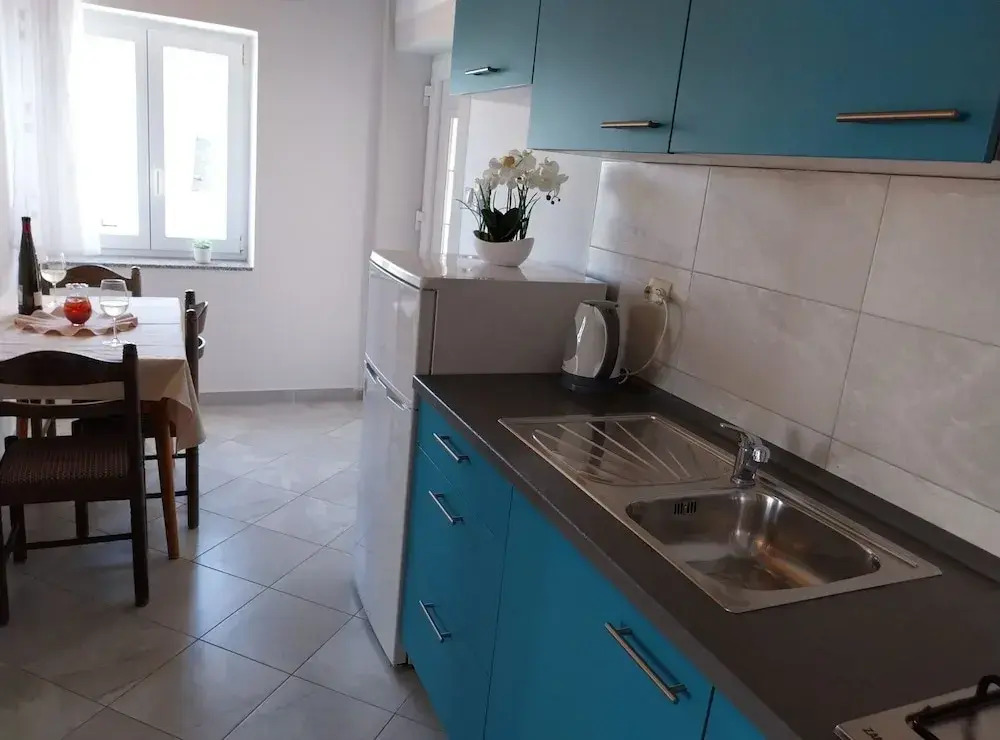 Metajna House With Pool And Sea View