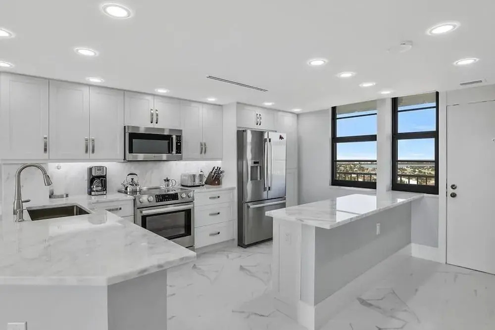 Seaview #67023 - 2 Br Condo