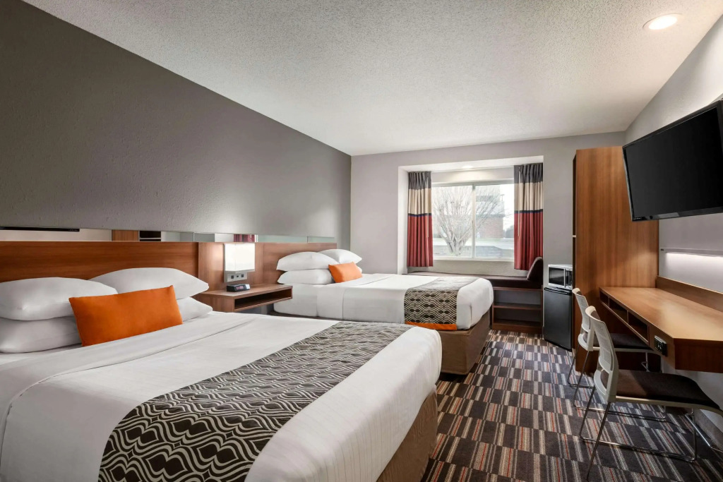 Microtel Inn & Suites by Wyndham