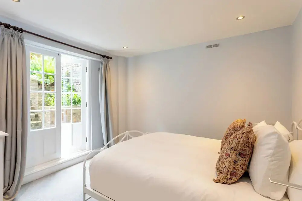 Two Bed Notting Hill Gem