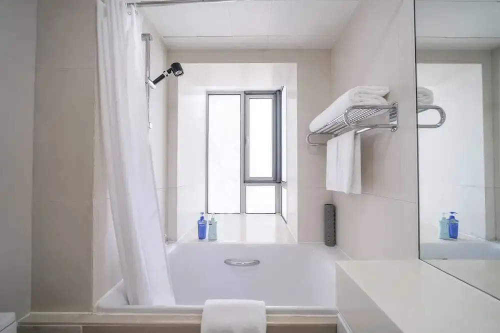 Tyms Elegant 2BR 1BA Apt Walk to Malls