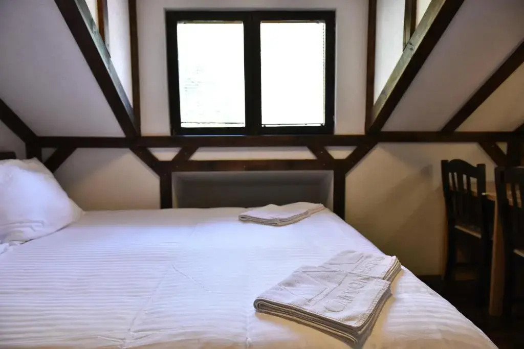Canyon Matka Hotel