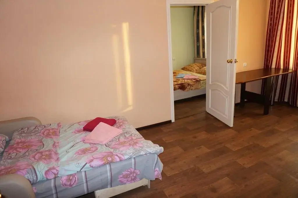 Apartment on Lensoveta 25/28