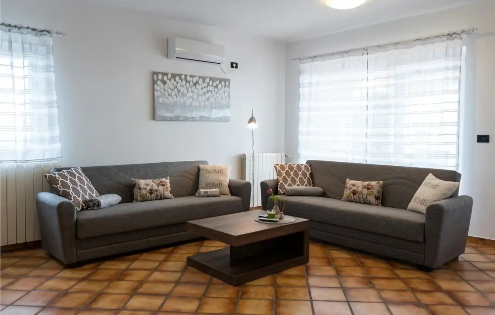 Amazing Home in Veprinac With Wifi and 2 Bedrooms