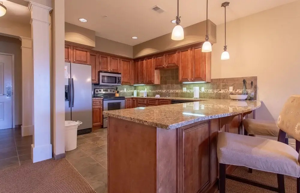 Great Gatsby 2 Bedrooms 2 Bathrooms Condo
