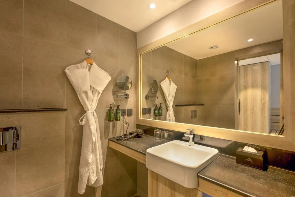 Nagoa Grande Hotel