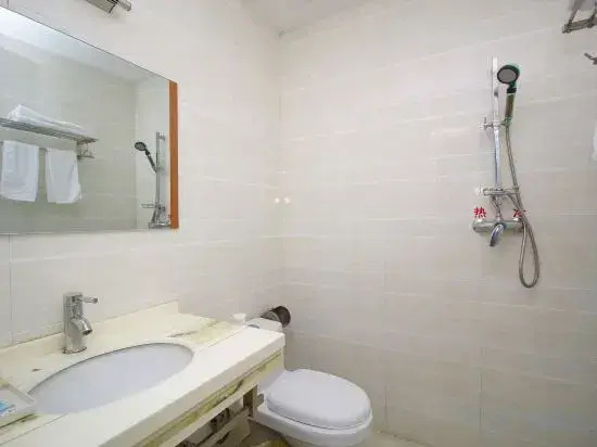 Lanteng Boutique Hotel (Huainan Longhu Park)