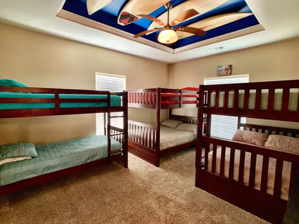 Gulf Pearl by RedAwning