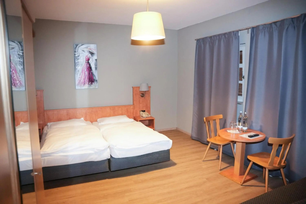 Angelis Pension Frankfurt Airport