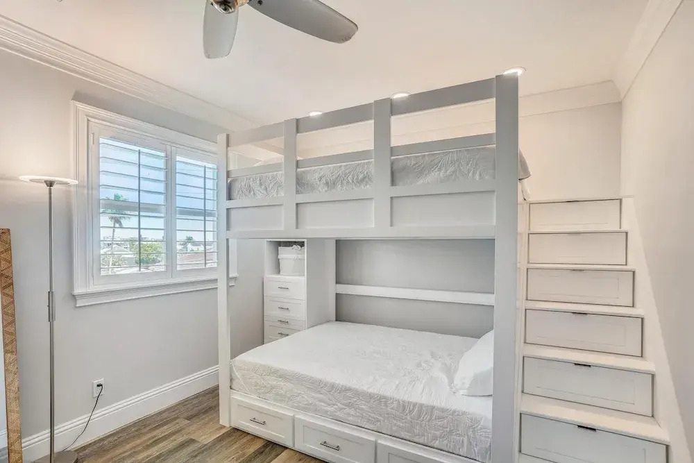 Sunset Point Beach House