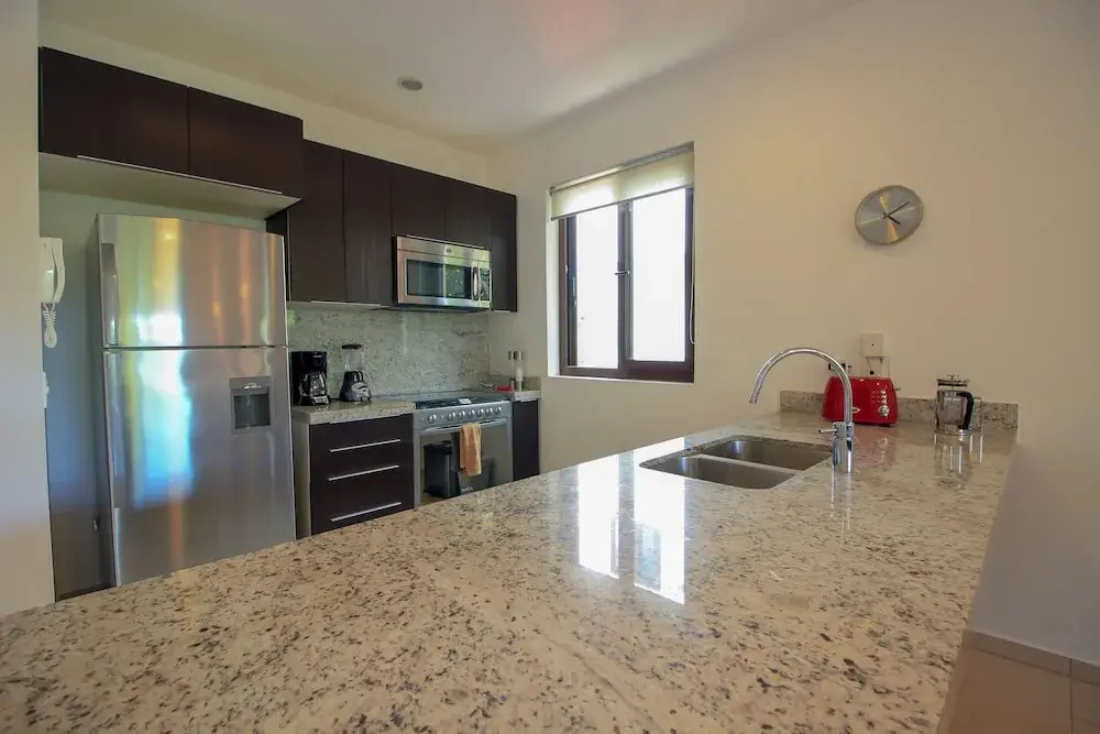 5 Star Condo Resort Amenities by Olahola