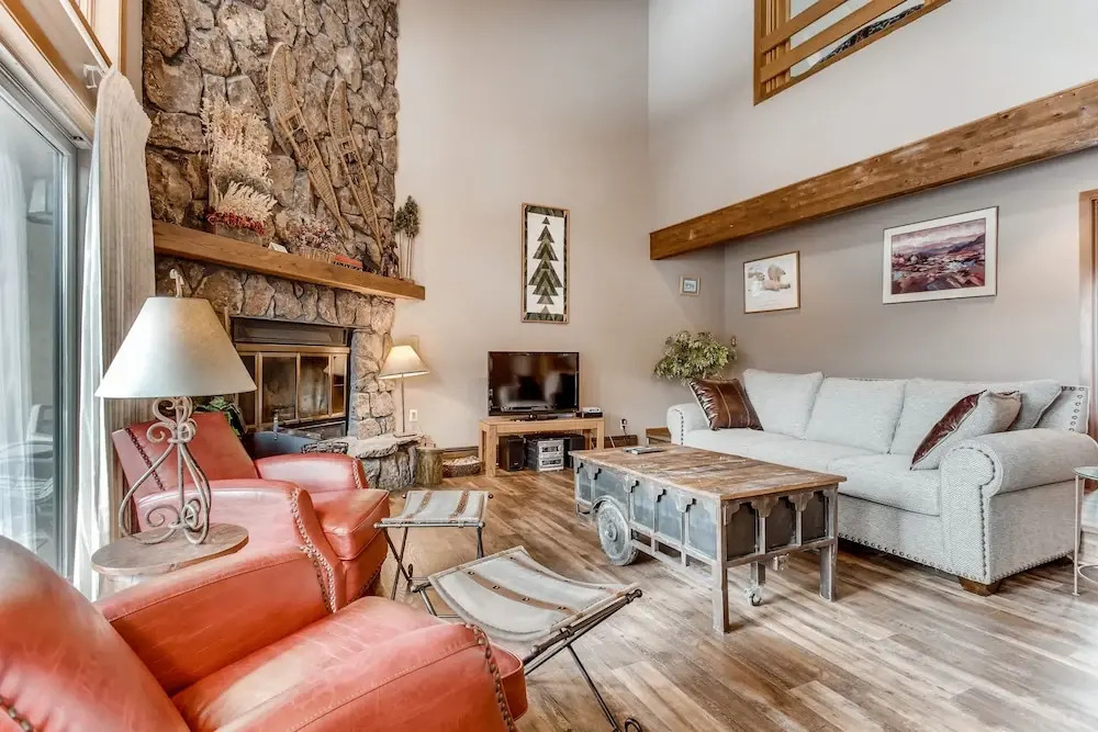23137 Aspen Way Condo Unit 18 4 Bedrooms 3 Bathrooms Condo