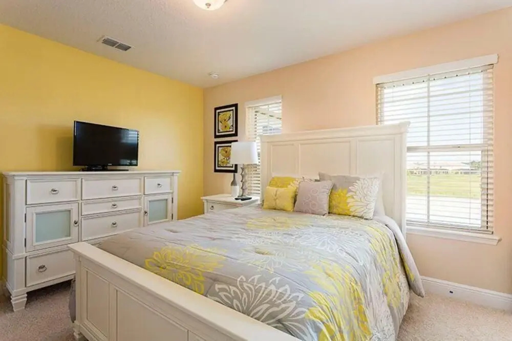 4221 Oakview Drive 6 Bedroom Home