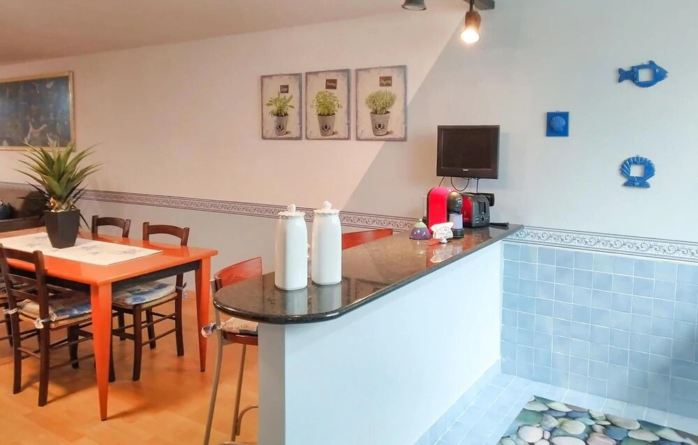 Awesome Apartment in Alghero With 2 Bedrooms