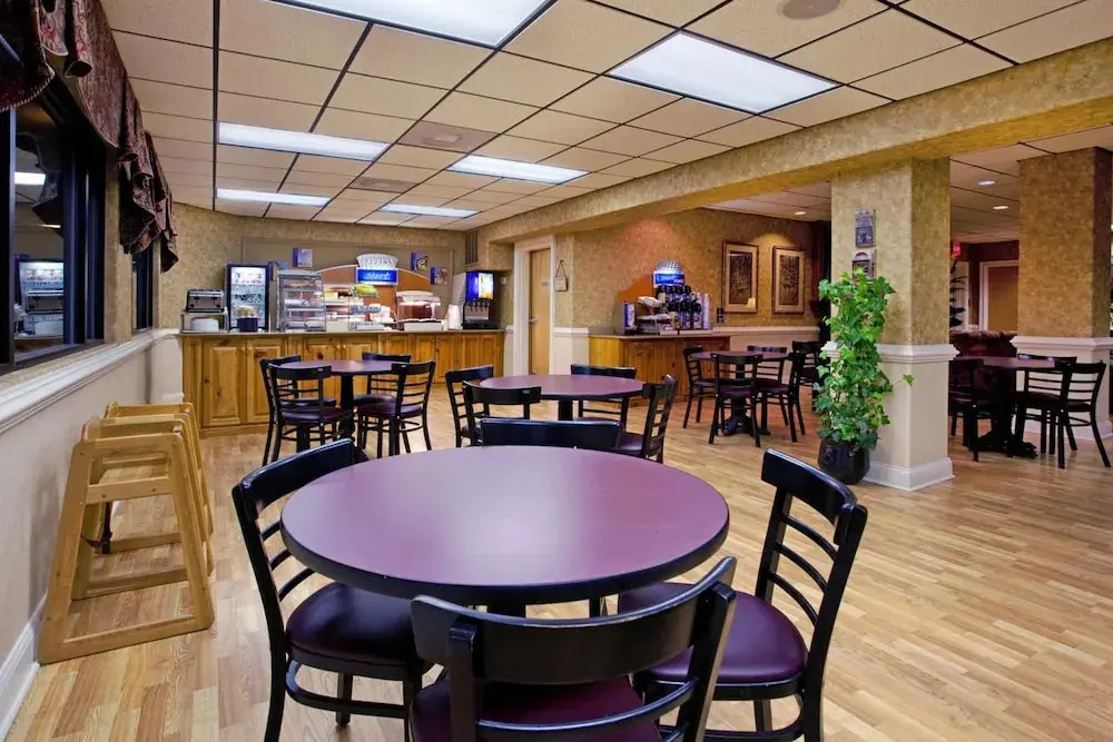 Moncks Corner Inn