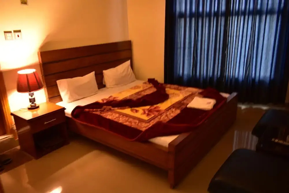 Seven Eleven Guest House