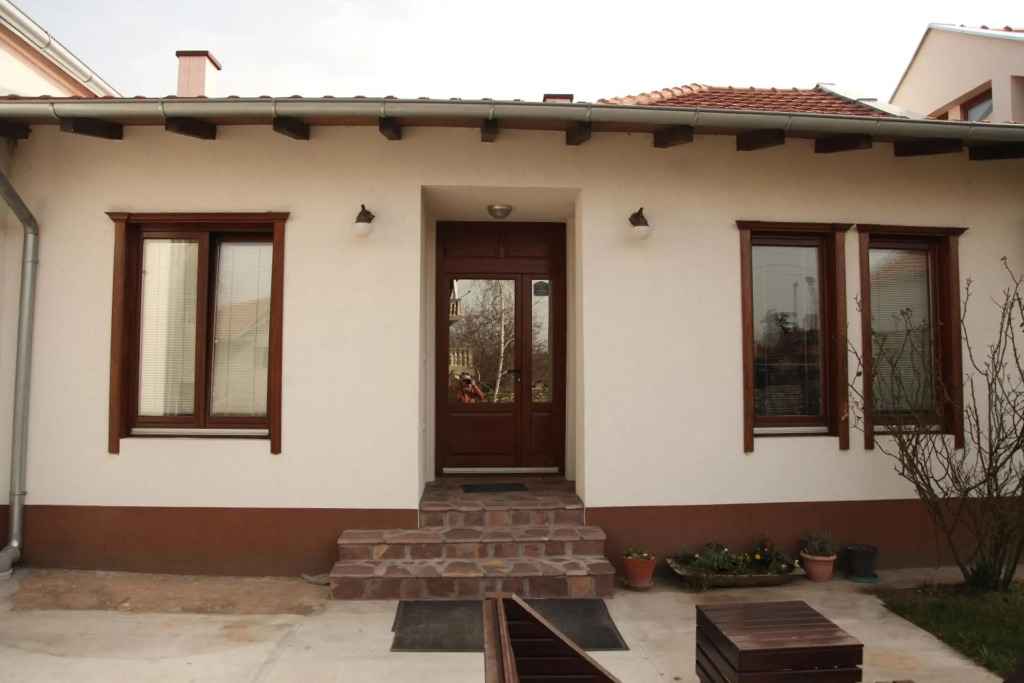 Mladenovic apartments