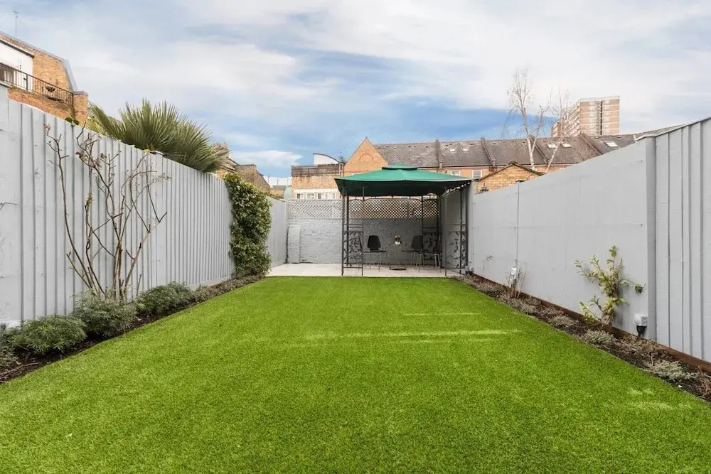 Gorgeous 5 Bed / Sleeps 10 - in Battersea Village