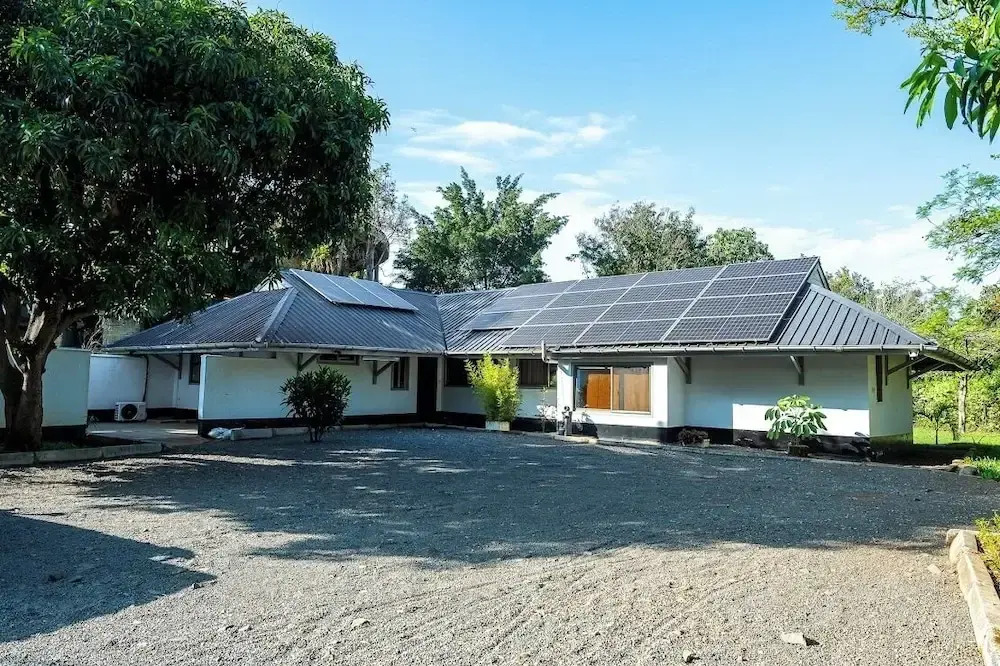 Harrys Kisumu Oasis