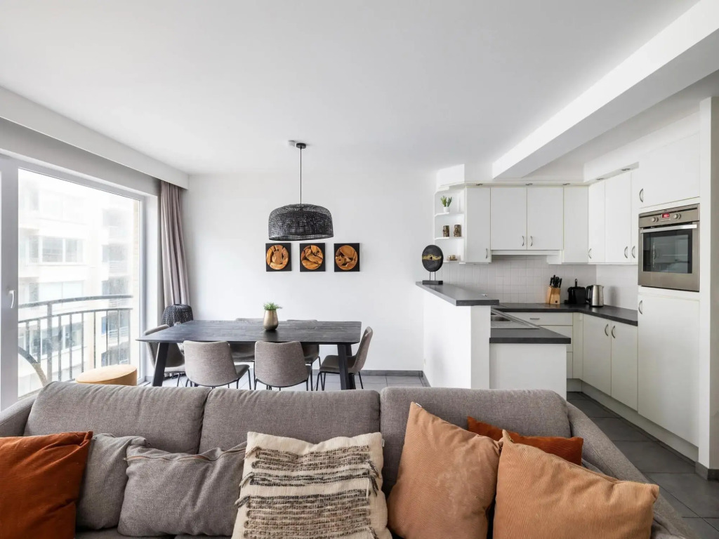 Apartment in Oostende With Balcony