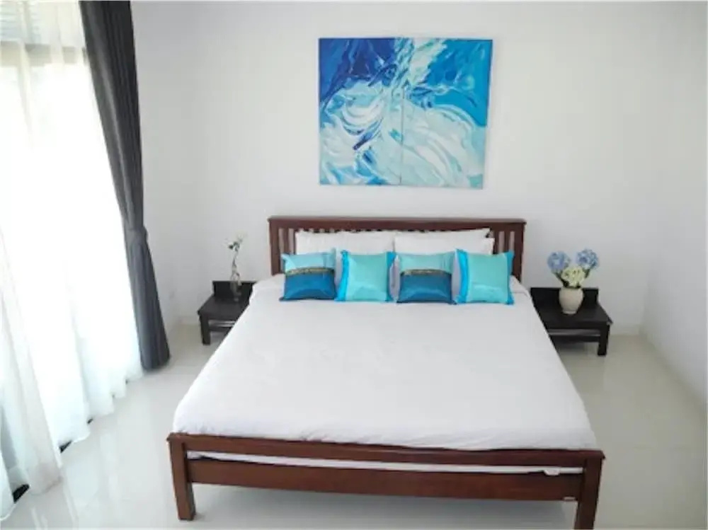 Kamala Regent 3 bedrooms Apartment