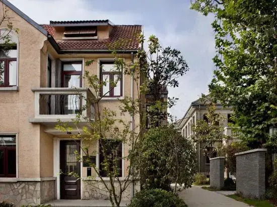 Yihe Gongguan Apartment