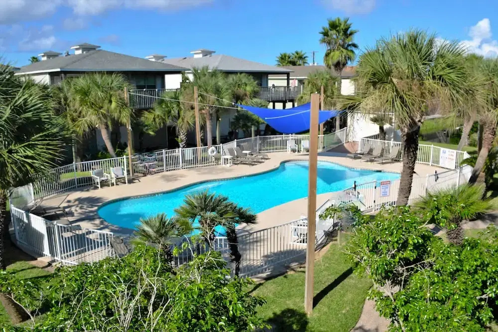 221B Las Palmas - Two Bedroom Condo