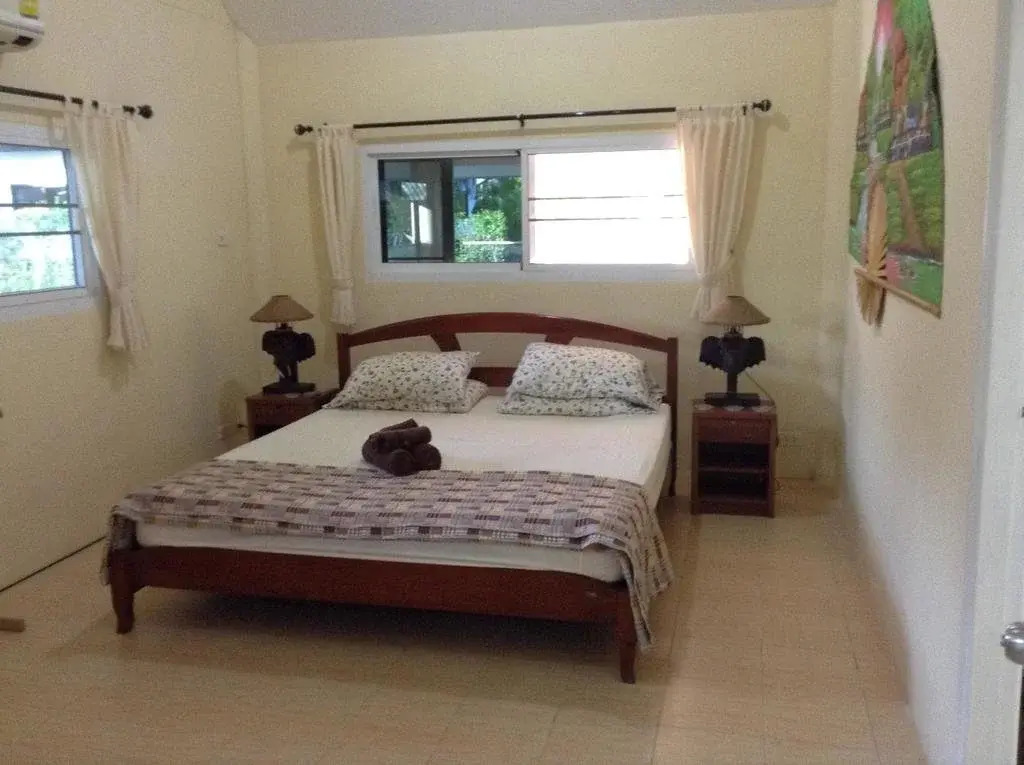 Lake View Villa
