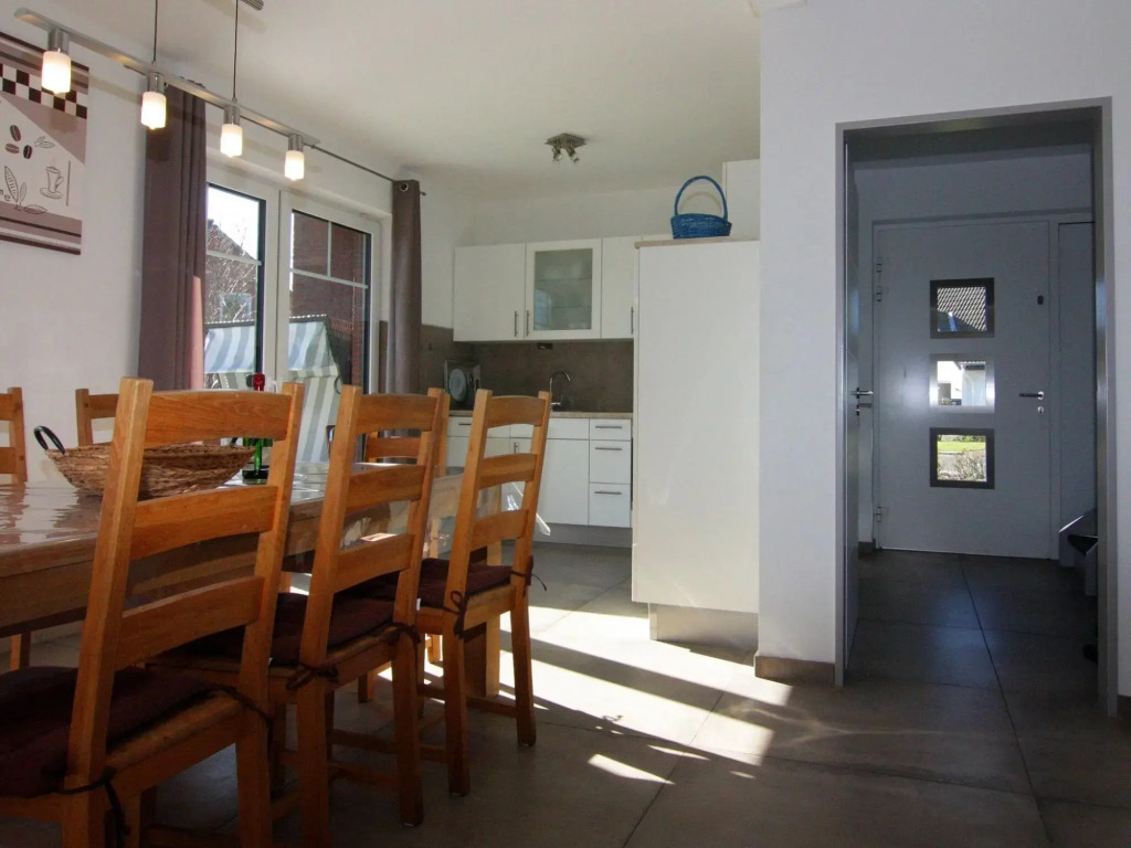 Komfortables Ferienhaus in Friedrichskoog-Spitze
