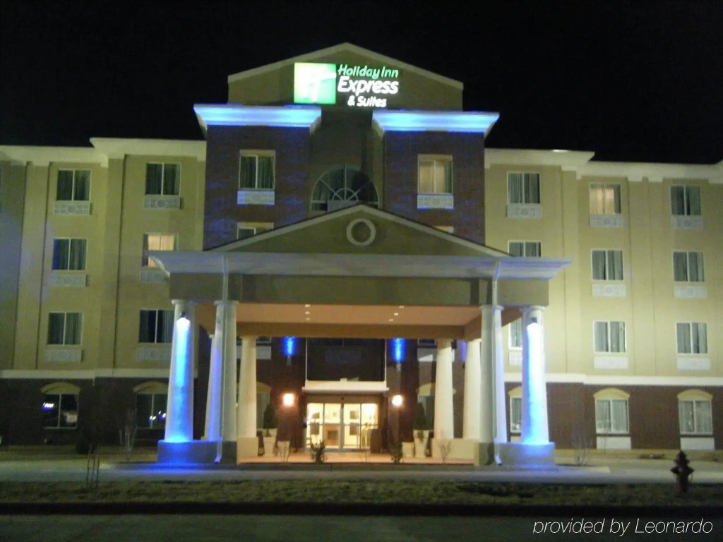 Holiday Inn Express Hotel & Suites Dumas by IHG