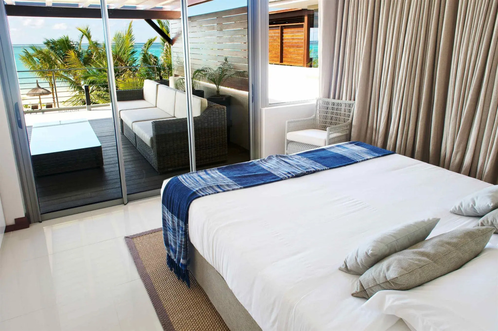 Paradise Beach by Horizon Holidays