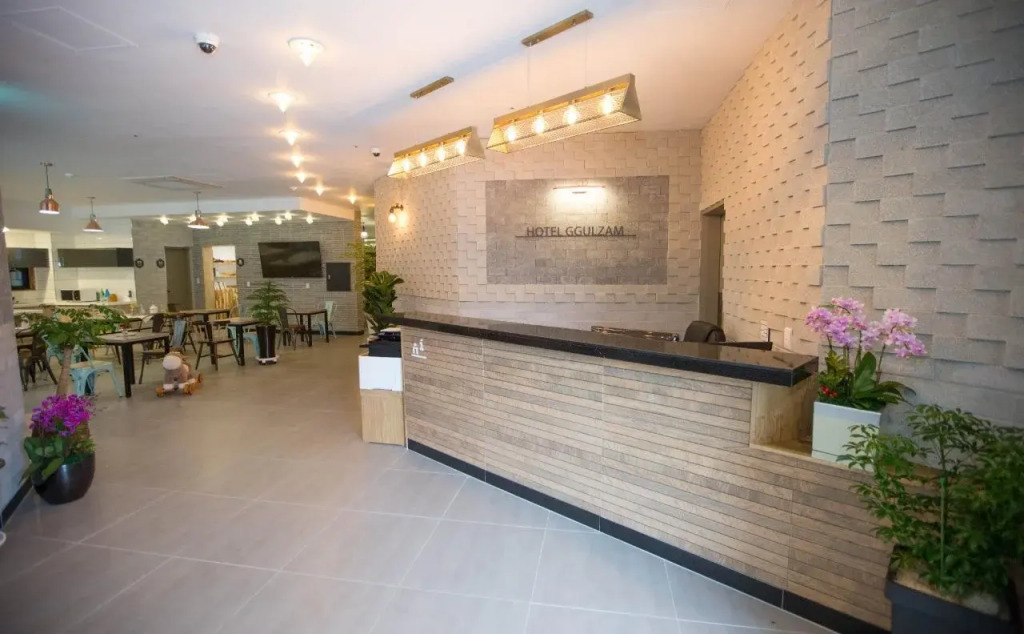 Hotel Ggulzam
