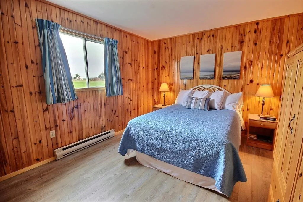 Cavendish Bosom Buddies Cottages and Suites