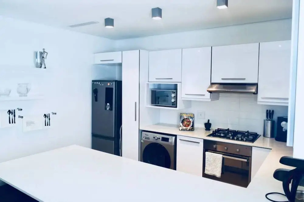 2 Bedroom Apartment With Views in Cape Town