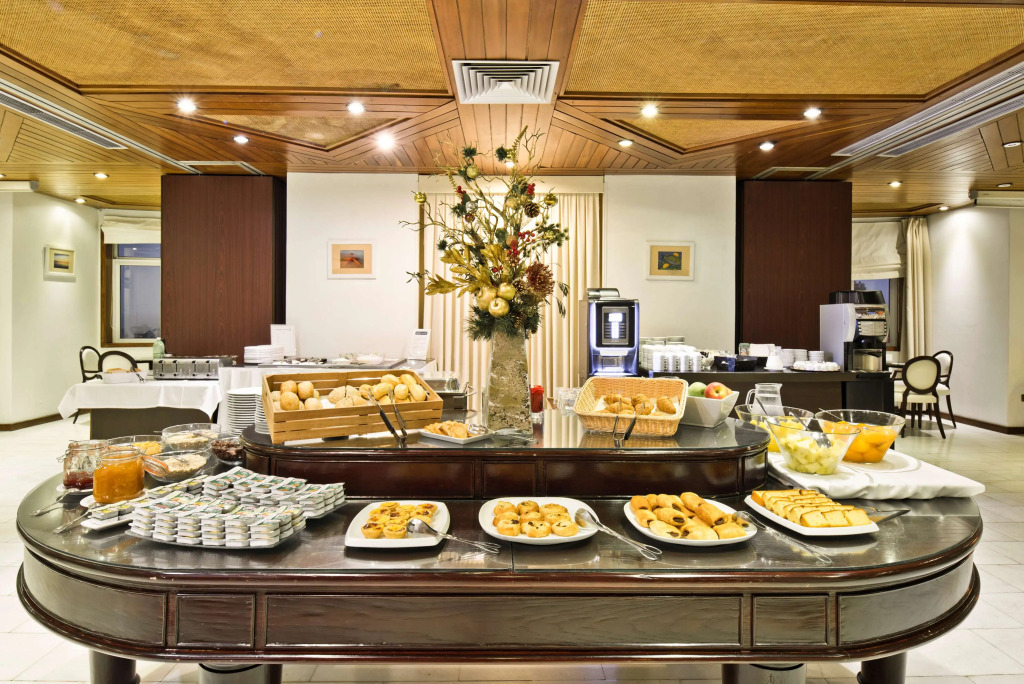 Golden Tulip Porto Gaia