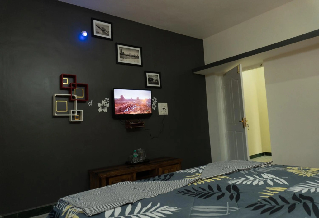 The Mahizh Home