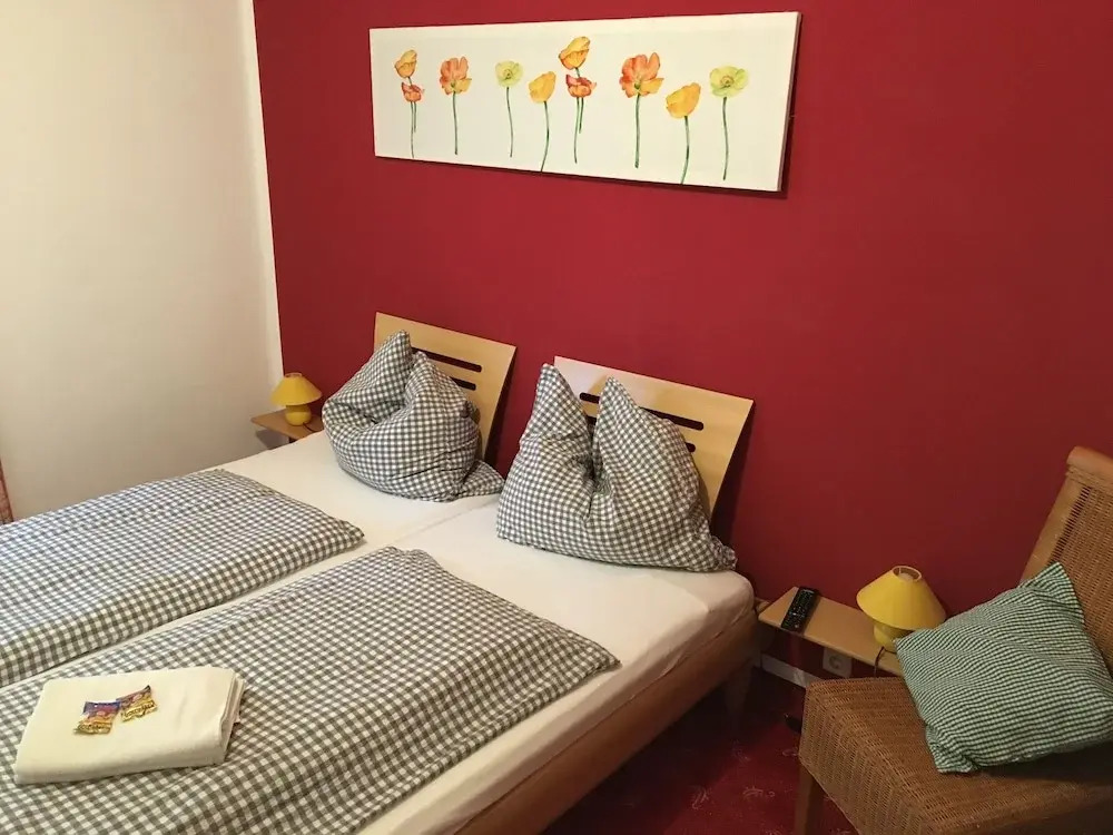 Hotel Pension Schwansee