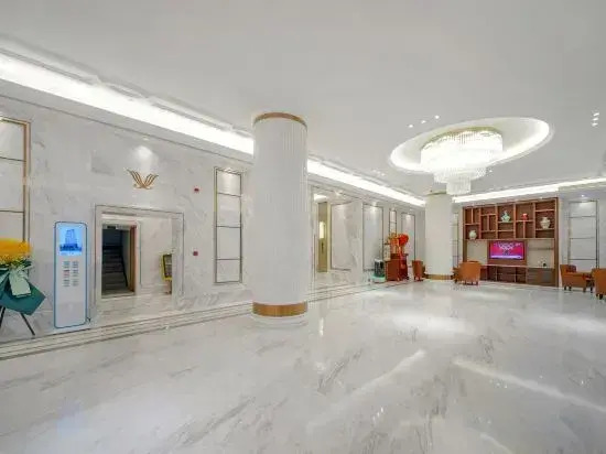 Vienna International Hotel (Changchun Hongqi Street Wanda)